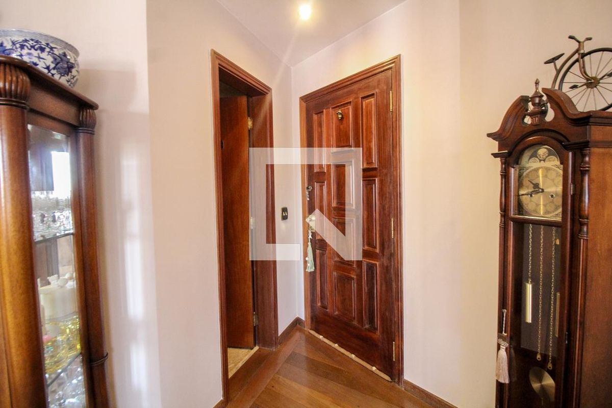 Apartamento, 4 quartos, 186 m² - Foto 13