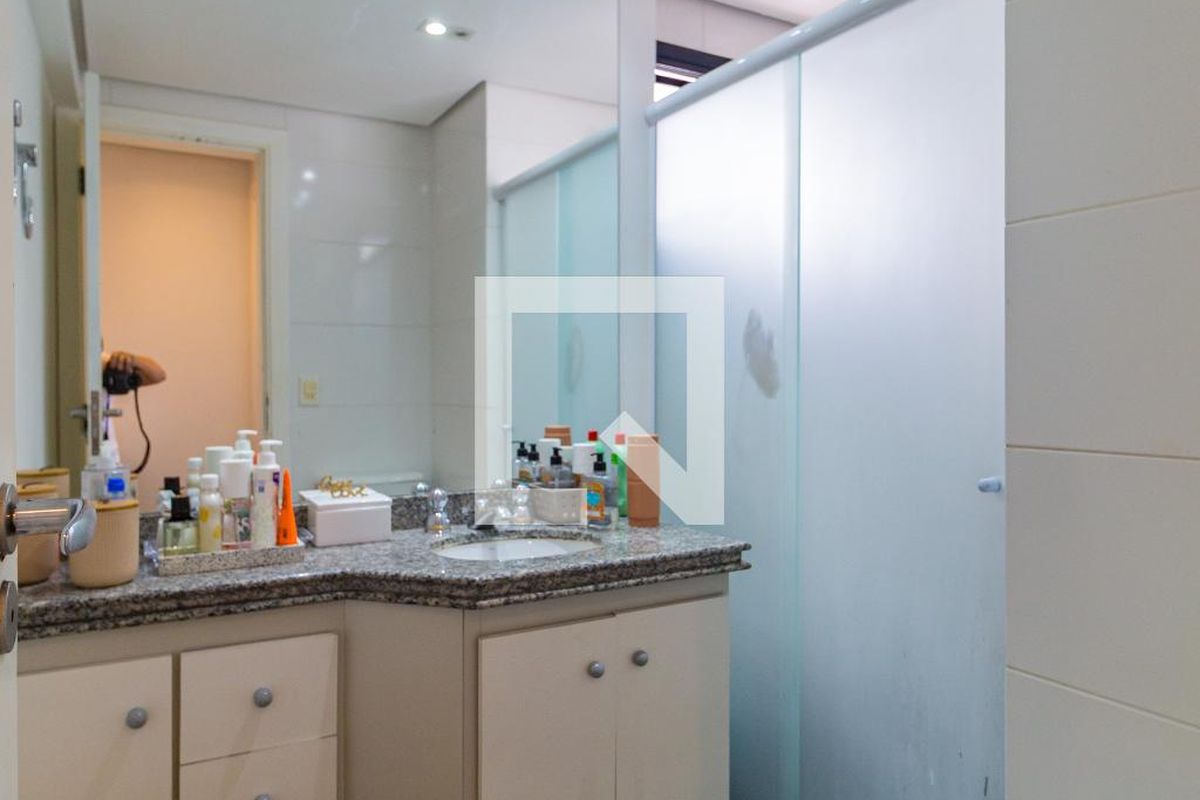 Apartamento, 3 quartos, 130 m² - Foto 41