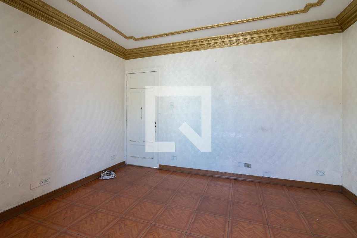 Casa, 8 quartos, 133 m² - Foto 2