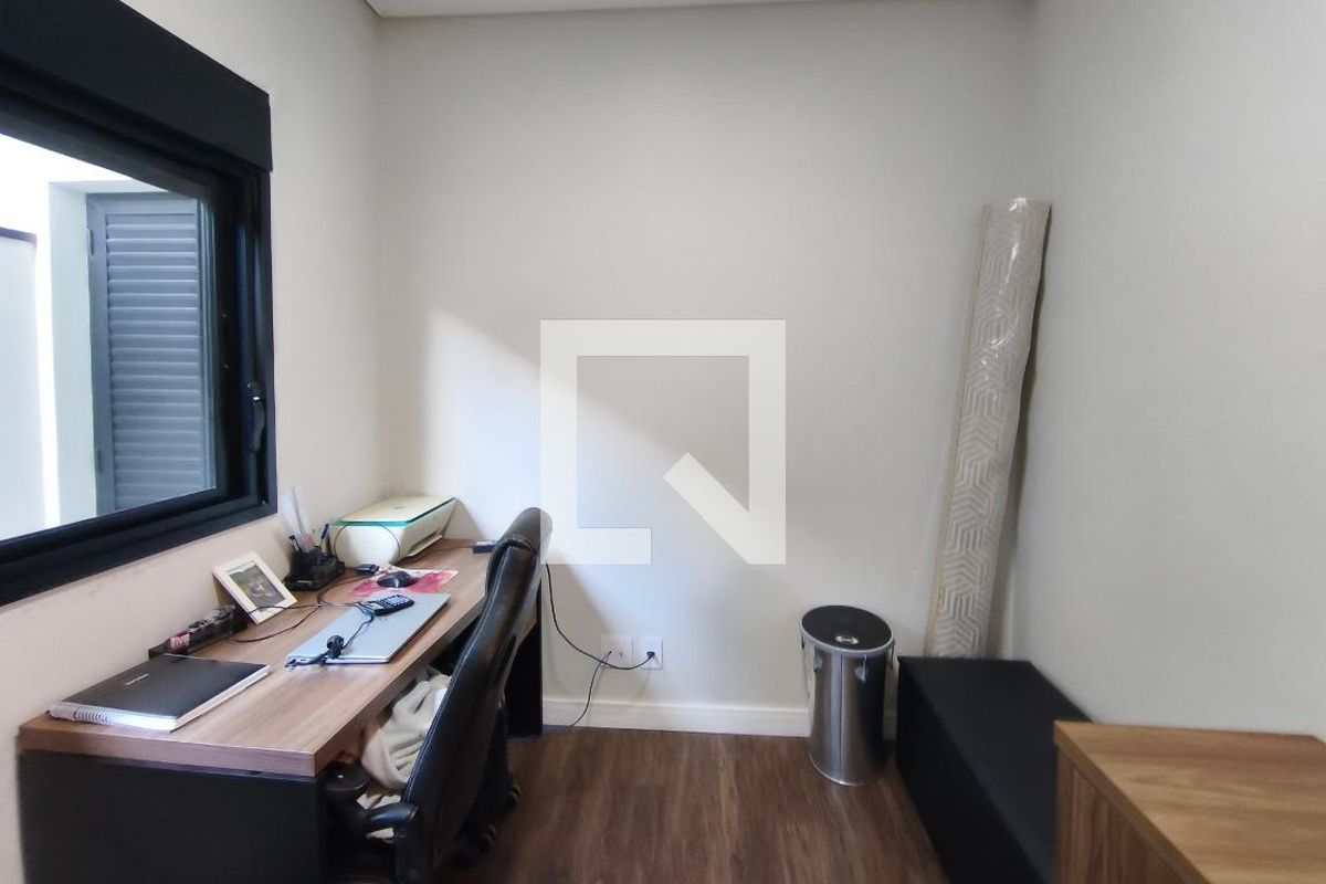 Casa à Venda - Swiss Park, 3 Quartos,  240 m2 em , Campinas - sp | SoloBR