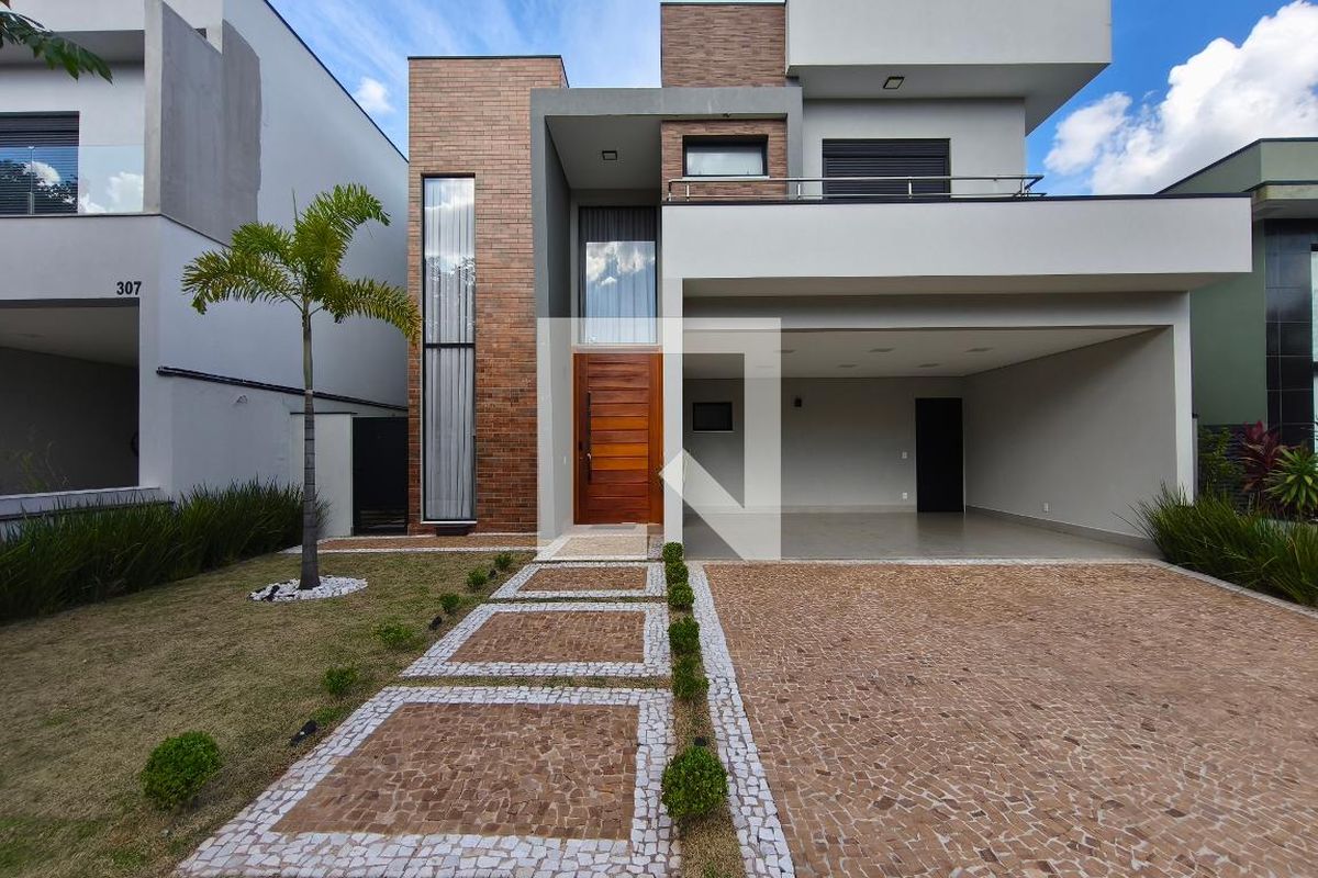 Casa à Venda - Swiss Park, 3 Quartos,  240 m2 em , Campinas - sp | SoloBR