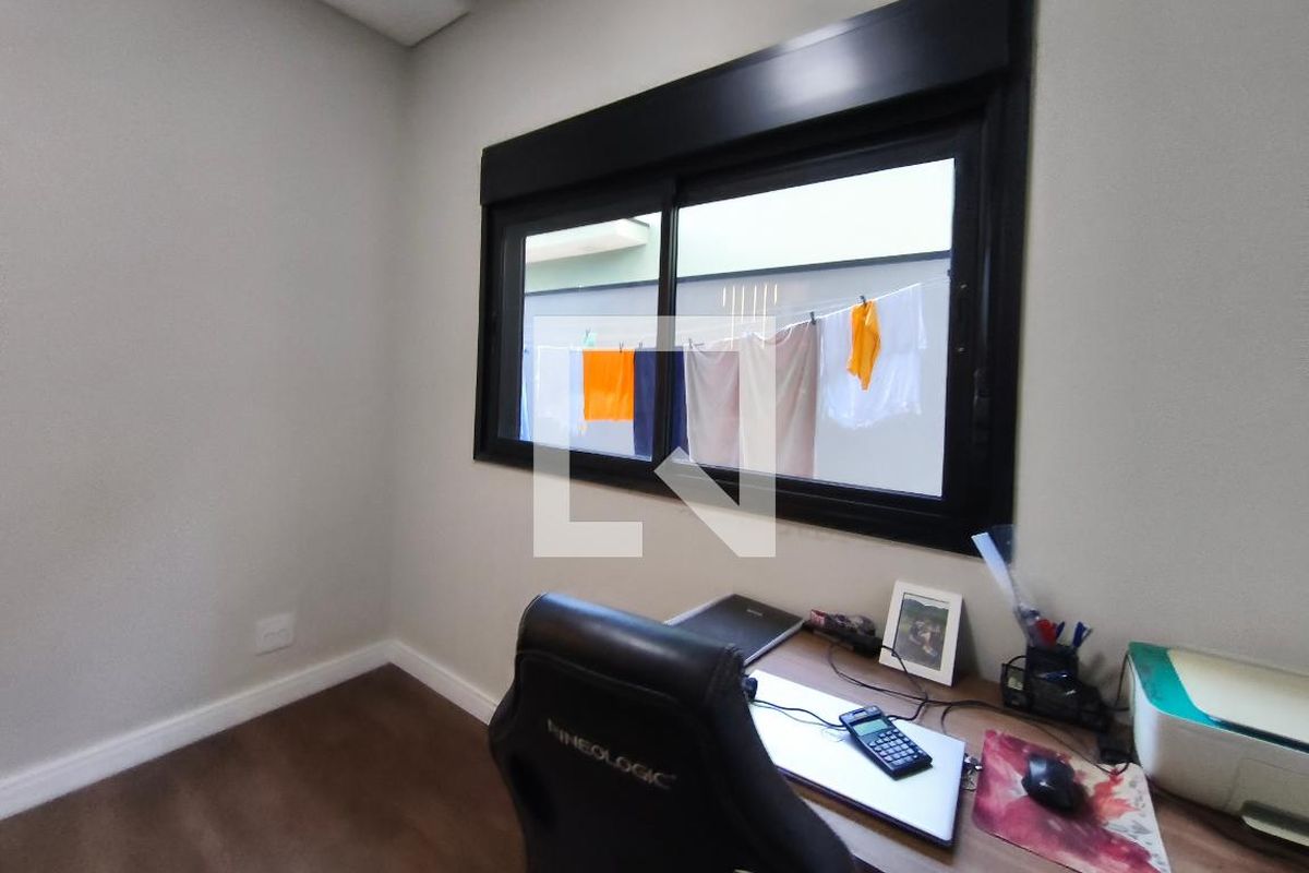 Casa à Venda - Swiss Park, 3 Quartos,  240 m2 em , Campinas - sp | SoloBR