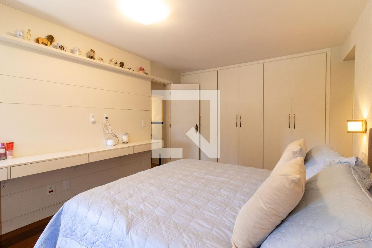 Apartamento à Venda - Cambuí, 3 Quartos,  190 m2 em , Campinas - sp | SoloBR
