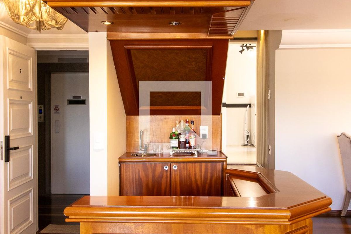 Apartamento à Venda - Cambuí, 3 Quartos,  190 m2 em , Campinas - sp | SoloBR