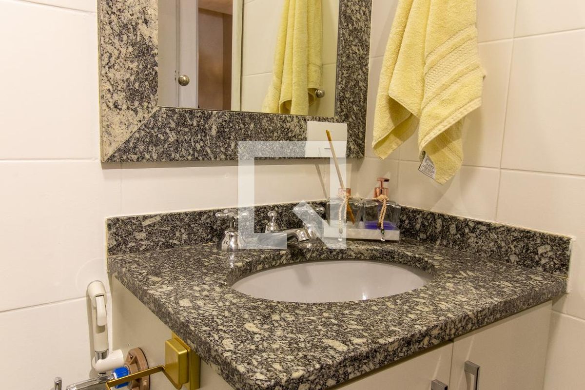 Apartamento à Venda - Cambuí, 3 Quartos,  190 m2 em , Campinas - sp | SoloBR