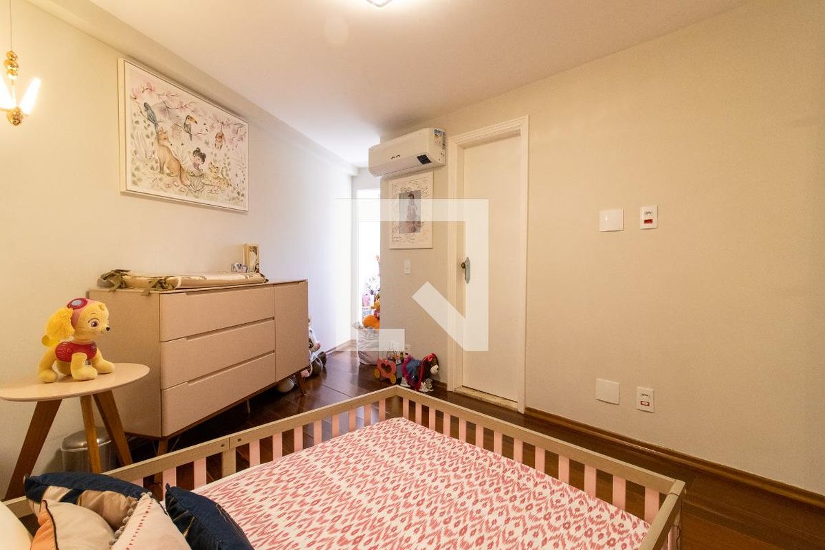 Apartamento à Venda - Cambuí, 3 Quartos,  190 m2 em , Campinas - sp | SoloBR