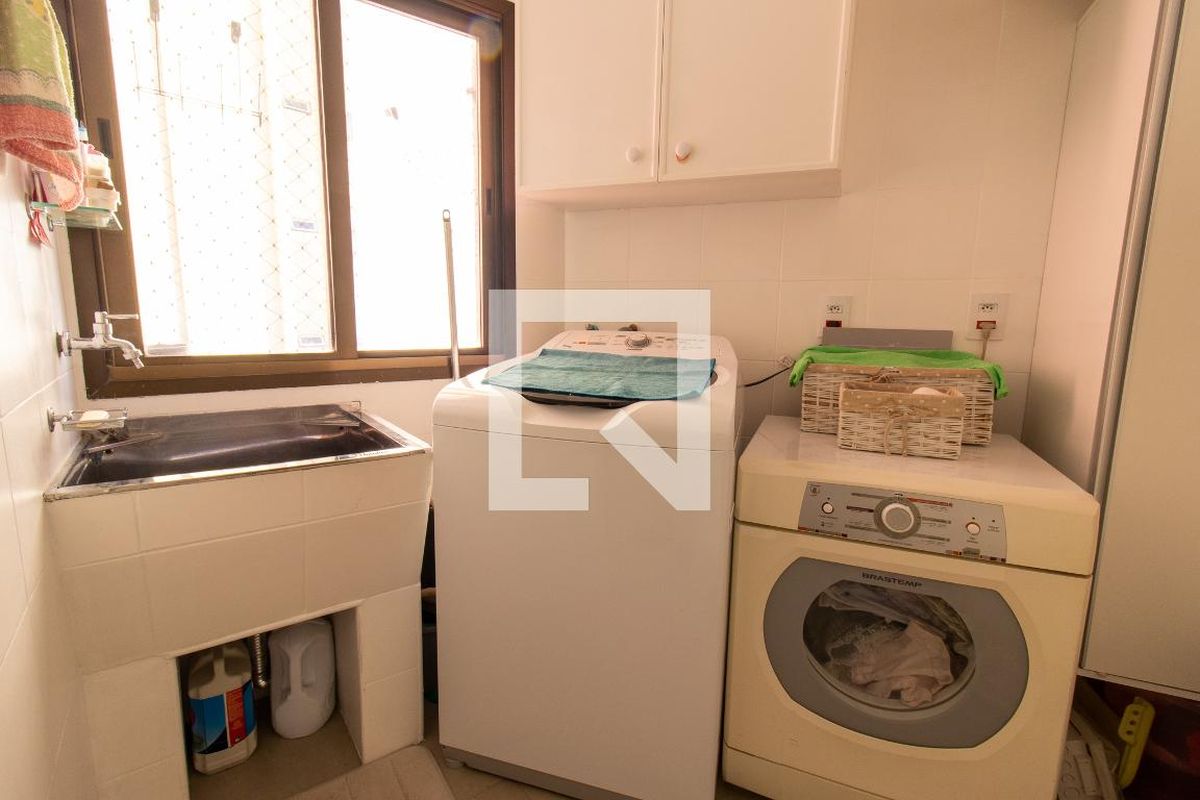 Apartamento à Venda - Cambuí, 3 Quartos,  190 m2 em , Campinas - sp | SoloBR