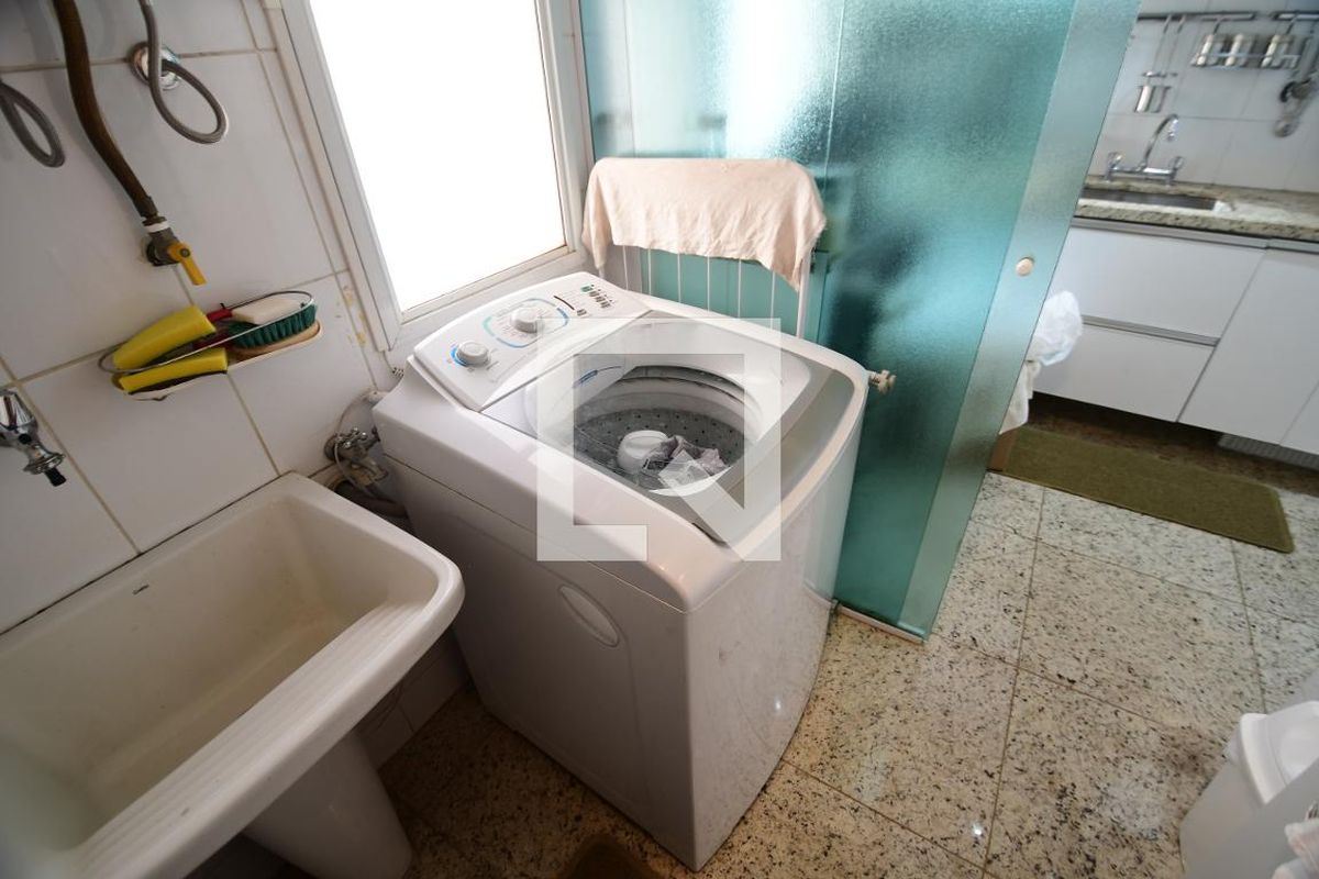 Apartamento à Venda - Mansões Santo Antônio, 3 Quartos,  75 m2 em , Campinas - sp | SoloBR