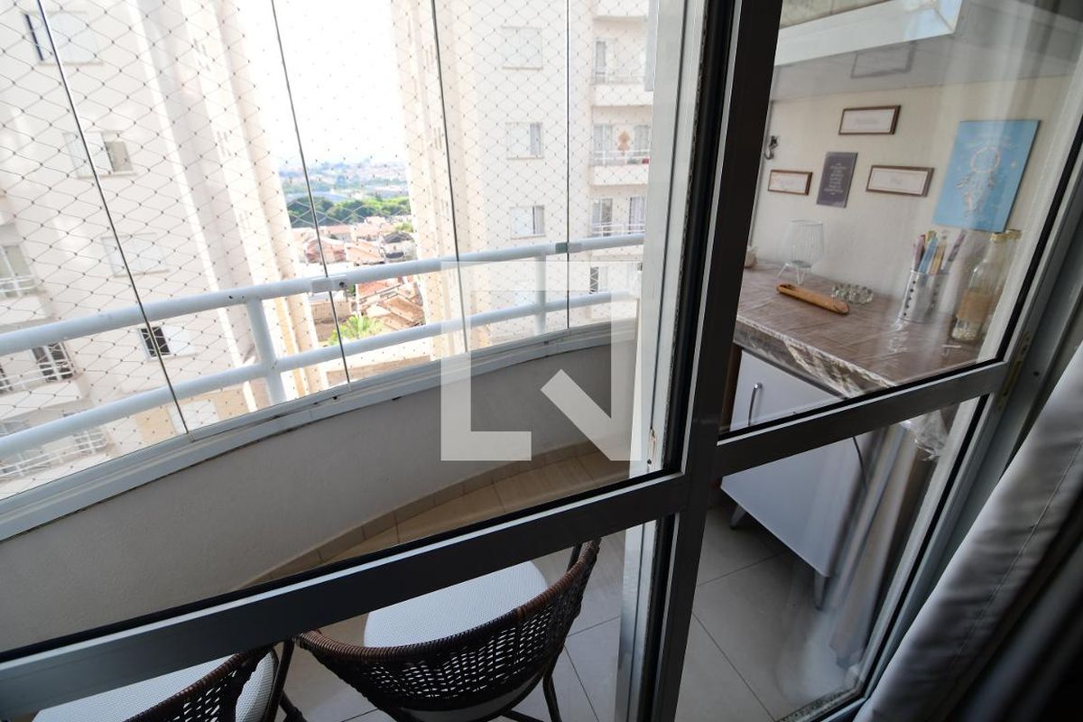 Apartamento à Venda - Mansões Santo Antônio, 3 Quartos,  75 m2 em , Campinas - sp | SoloBR
