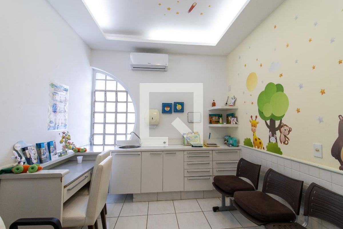Casa à Venda - Bosque, 3 Quartos,  100 m2 em , Campinas - sp | SoloBR