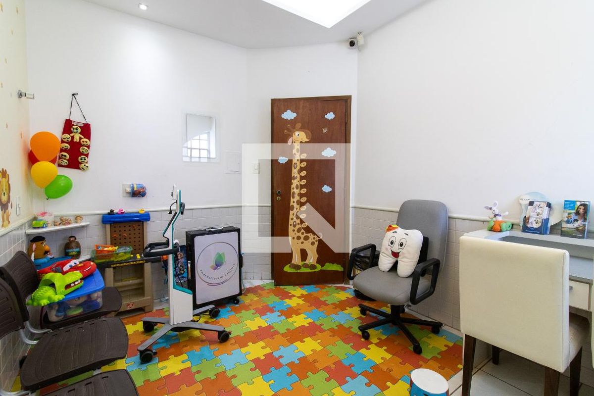 Casa à Venda - Bosque, 3 Quartos,  100 m2 em , Campinas - sp | SoloBR