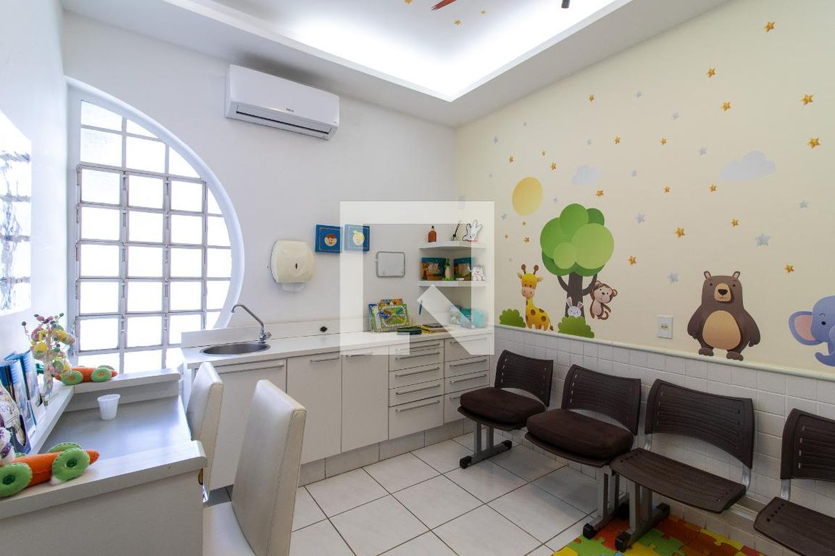 Casa à Venda - Bosque, 3 Quartos,  100 m2 em , Campinas - sp | SoloBR