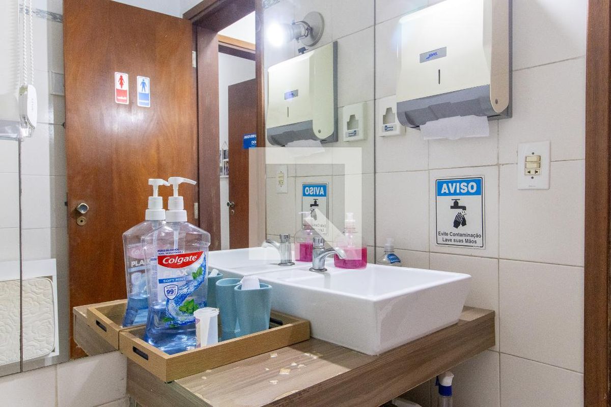 Casa à Venda - Bosque, 3 Quartos,  100 m2 em , Campinas - sp | SoloBR