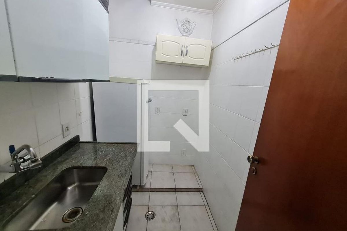 Casa à Venda - Bosque, 3 Quartos,  100 m2 em , Campinas - sp | SoloBR