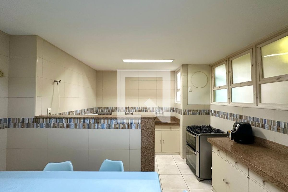 Apartamento, 4 quartos, 203 m² - Foto 35