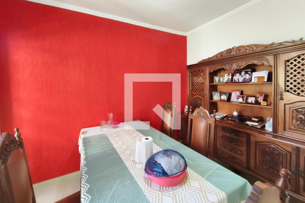 Casa à Venda - Parque Prado, 3 Quartos,  200 m2 em , Campinas - sp | SoloBR