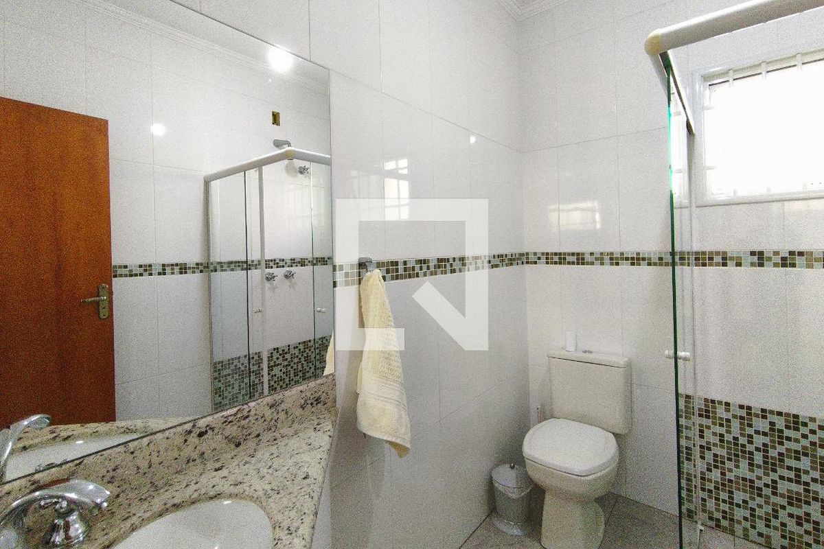 Casa à Venda - Parque Prado, 3 Quartos,  200 m2 em , Campinas - sp | SoloBR