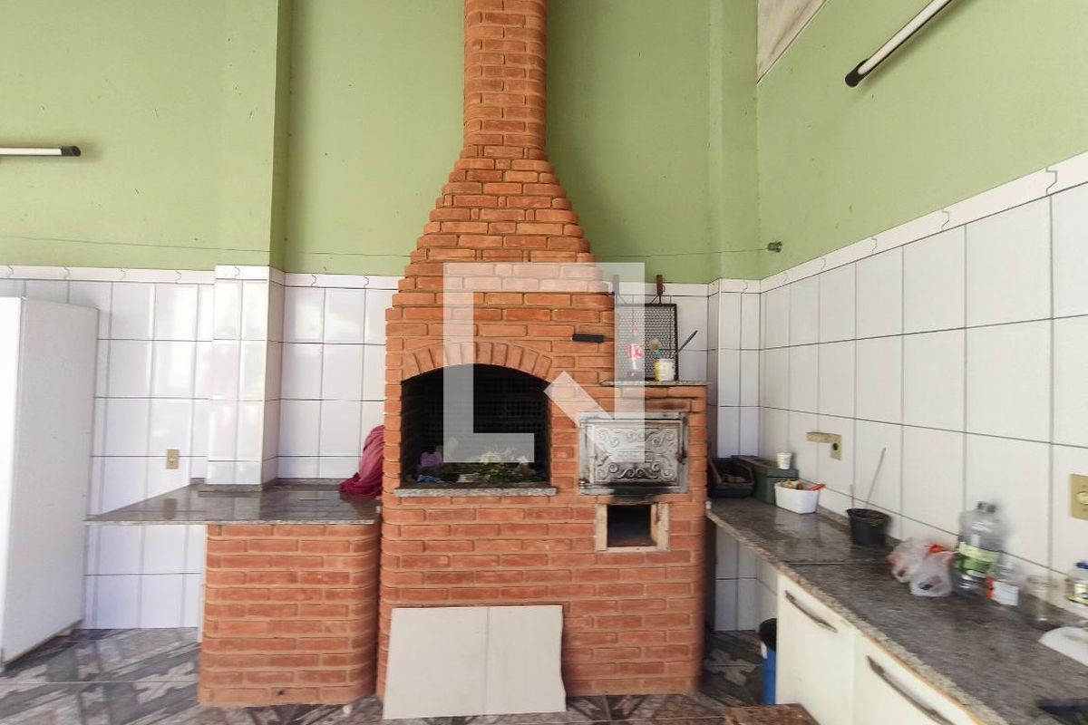 Casa à Venda - Parque Prado, 3 Quartos,  200 m2 em , Campinas - sp | SoloBR