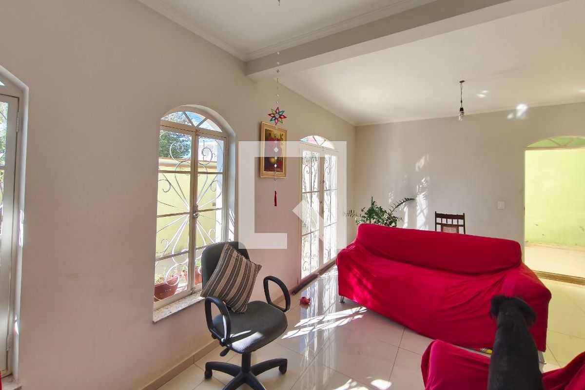 Casa à Venda - Parque Prado, 3 Quartos,  200 m2 em , Campinas - sp | SoloBR