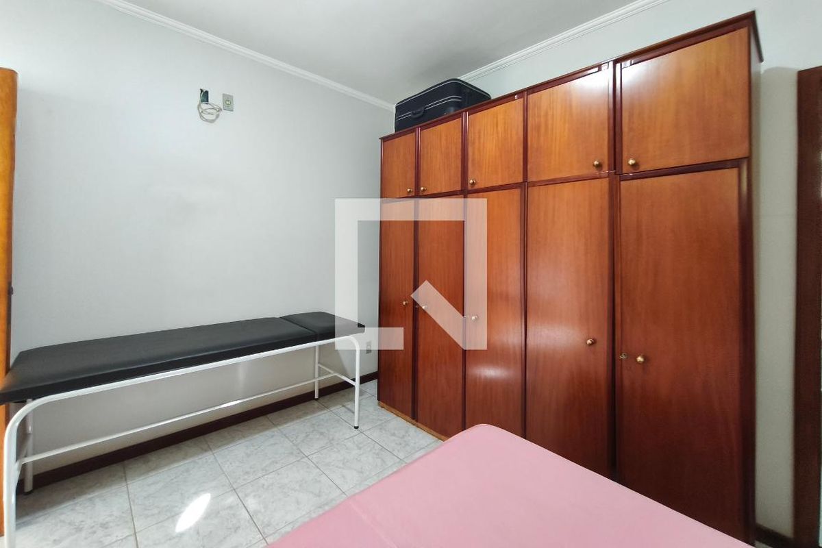 Casa à Venda - Parque Prado, 3 Quartos,  200 m2 em , Campinas - sp | SoloBR