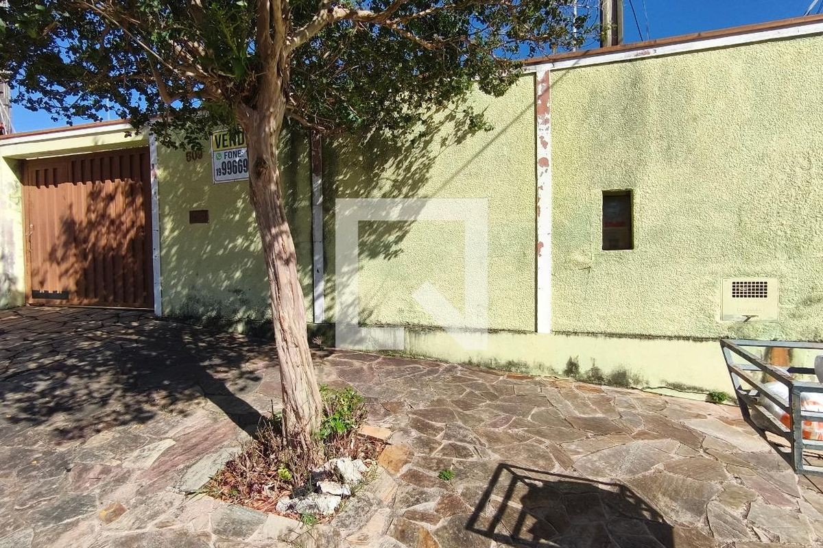 Casa à Venda - Parque Prado, 3 Quartos,  200 m2 em , Campinas - sp | SoloBR
