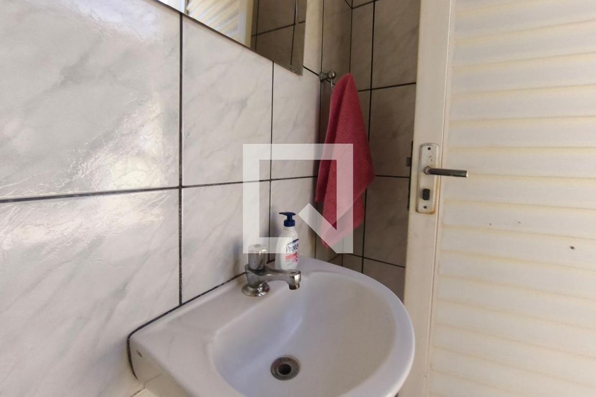 Casa à Venda - Parque Prado, 3 Quartos,  200 m2 em , Campinas - sp | SoloBR