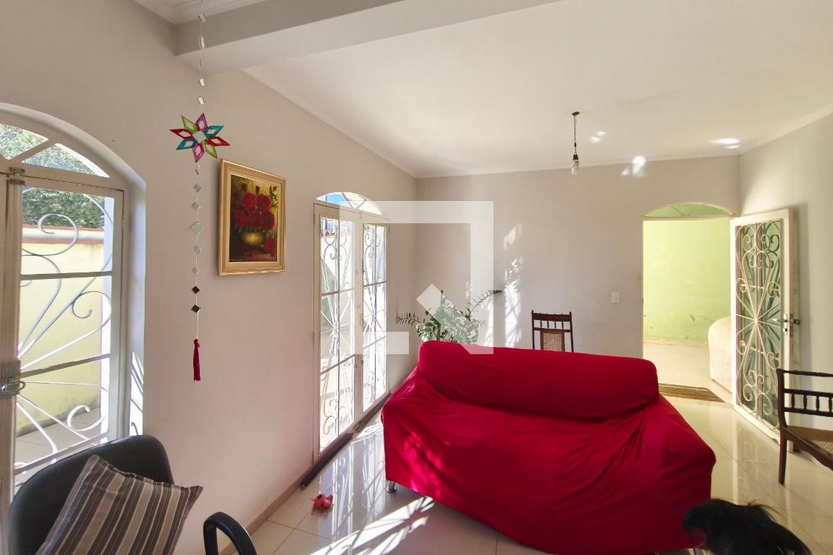 Casa à Venda - Parque Prado, 3 Quartos,  200 m2 em , Campinas - sp | SoloBR