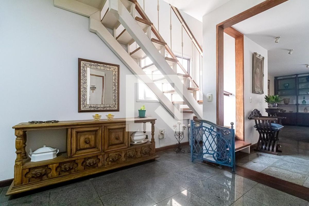 Cobertura, 5 quartos, 256 m² - Foto 4