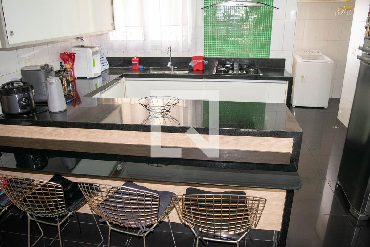 Apartamento, 3 quartos, 130 m² - Foto 92