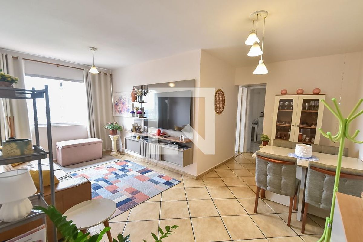 Apartamento, 2 quartos, 72 m² - Foto 1