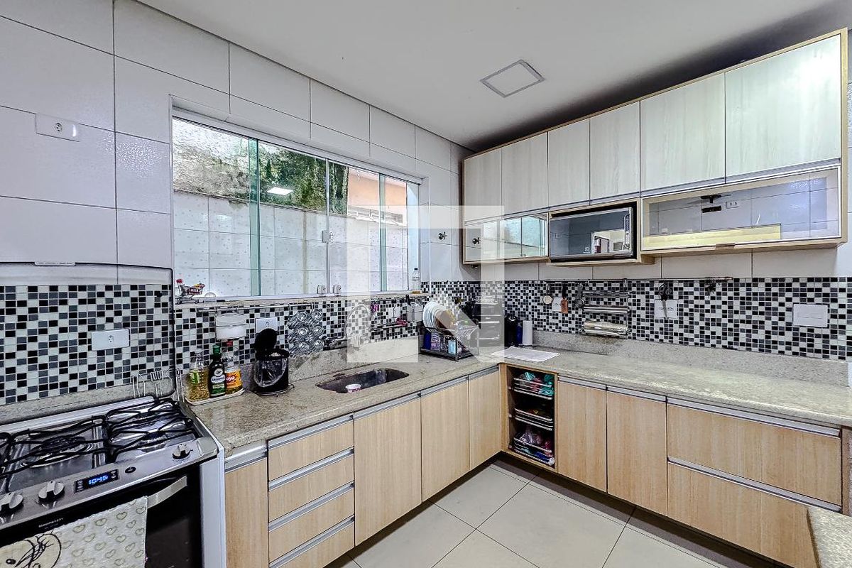 Casa, 3 quartos, 180 m² - Foto 23