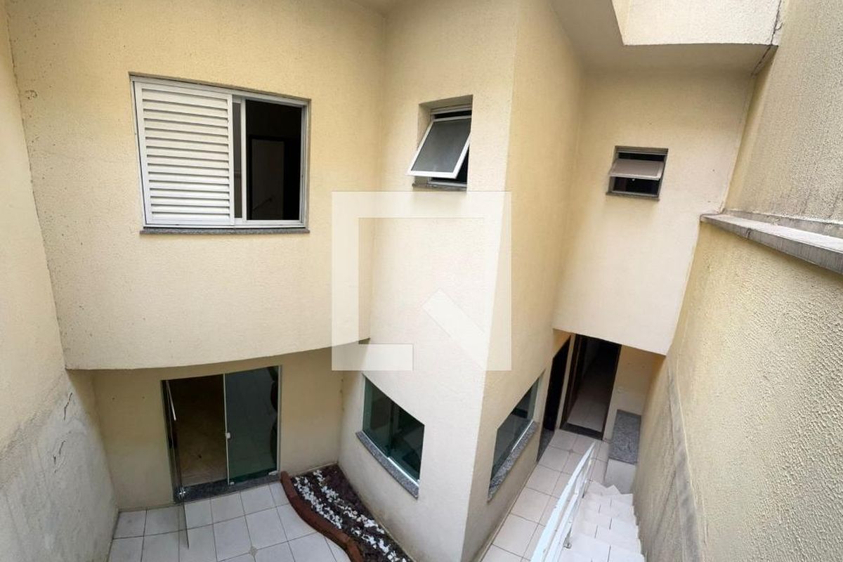Casa, 3 quartos, 270 m² - Foto 48