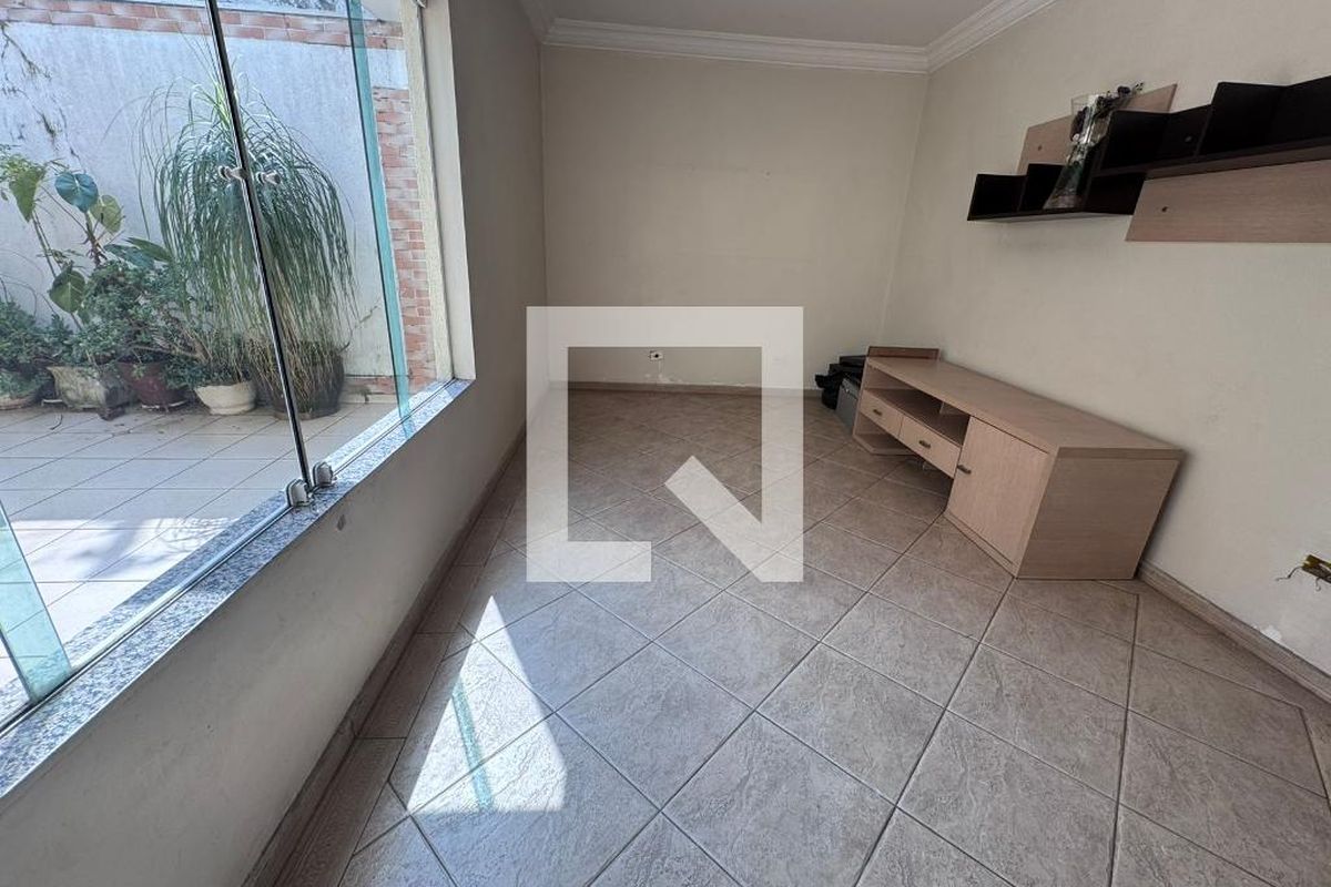 Casa, 3 quartos, 270 m² - Foto 9