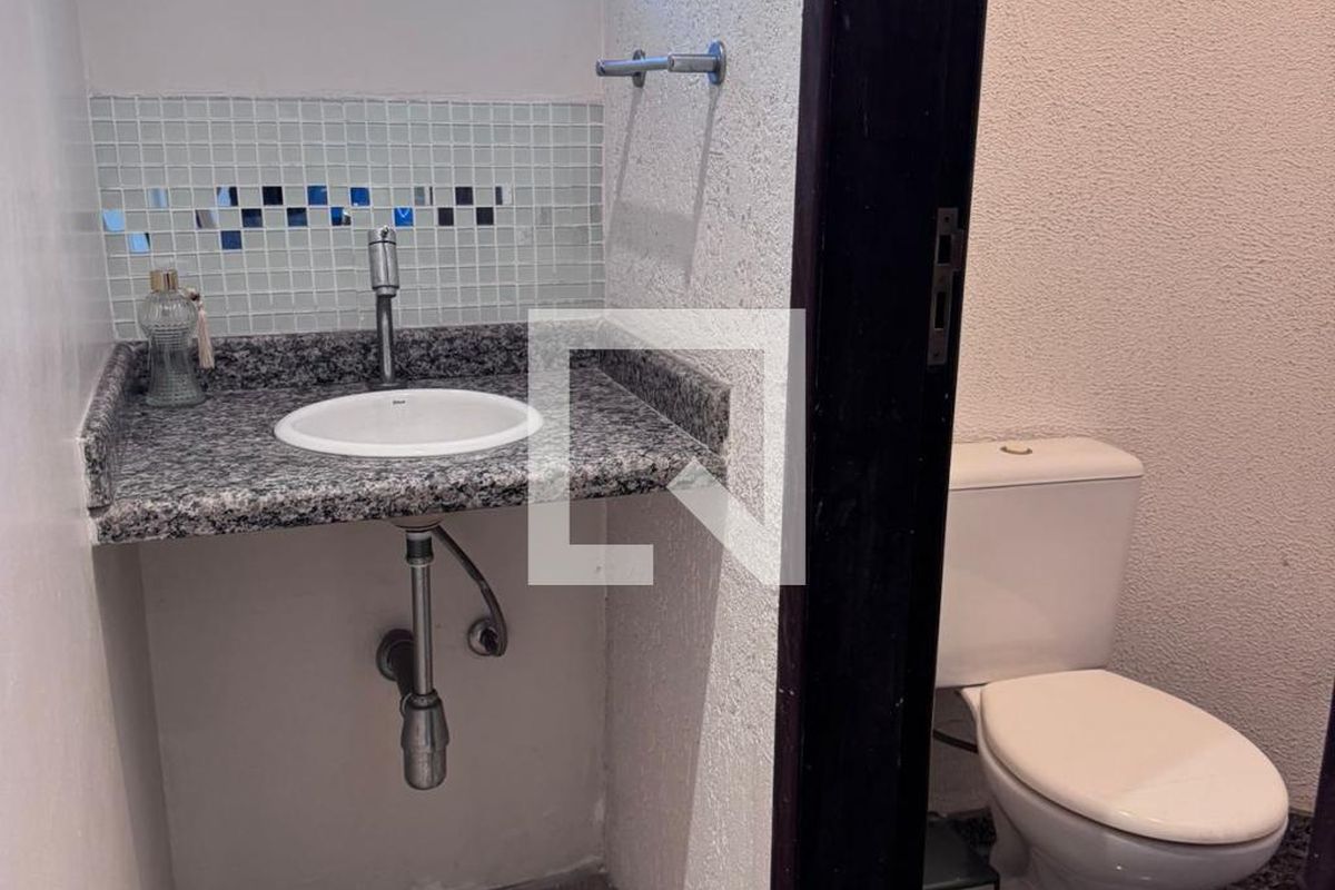 Casa, 3 quartos, 270 m² - Foto 34