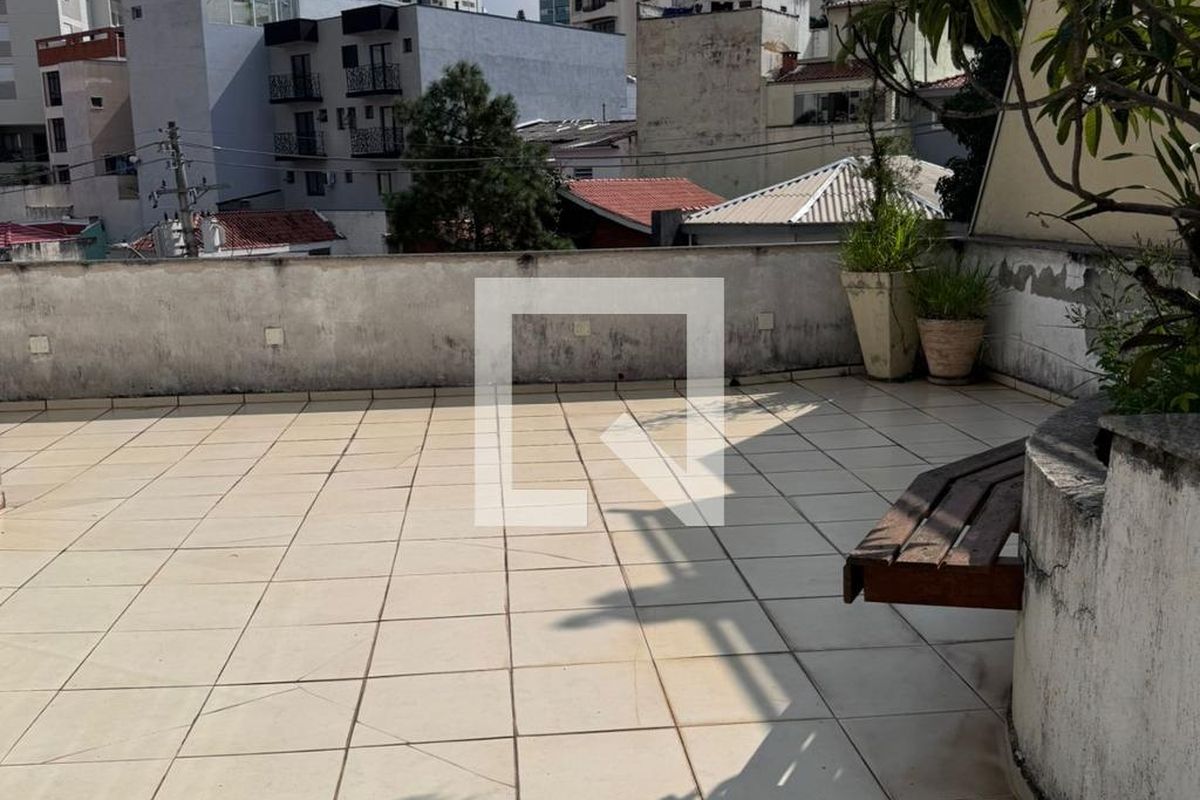 Casa, 3 quartos, 270 m² - Foto 50