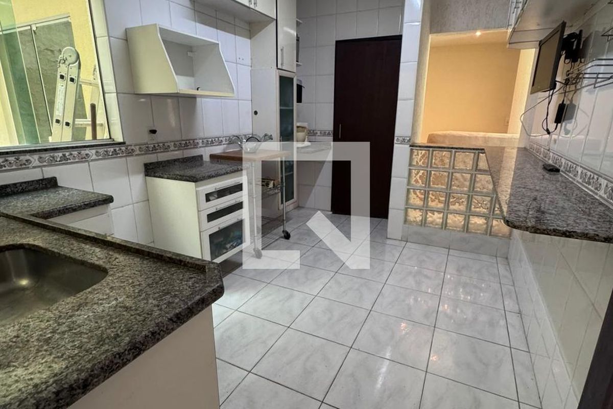 Casa, 3 quartos, 270 m² - Foto 40