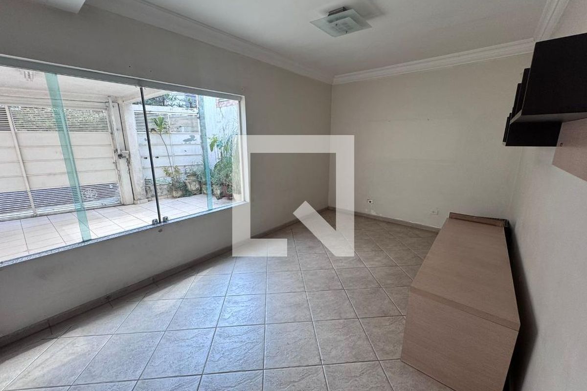 Casa, 3 quartos, 270 m² - Foto 6