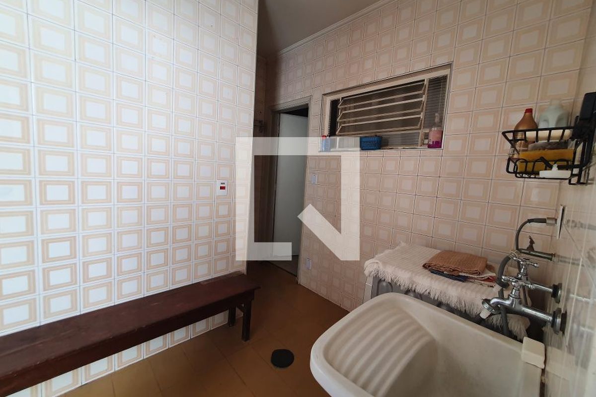 Casa à Venda - Parque Prado, 3 Quartos,  268 m2 em , Campinas - sp | SoloBR