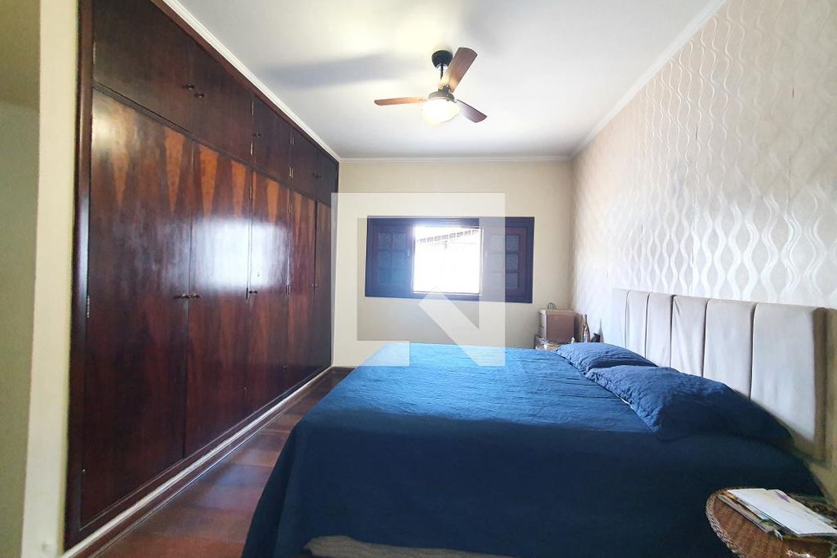 Casa à Venda - Parque Prado, 3 Quartos,  268 m2 em , Campinas - sp | SoloBR