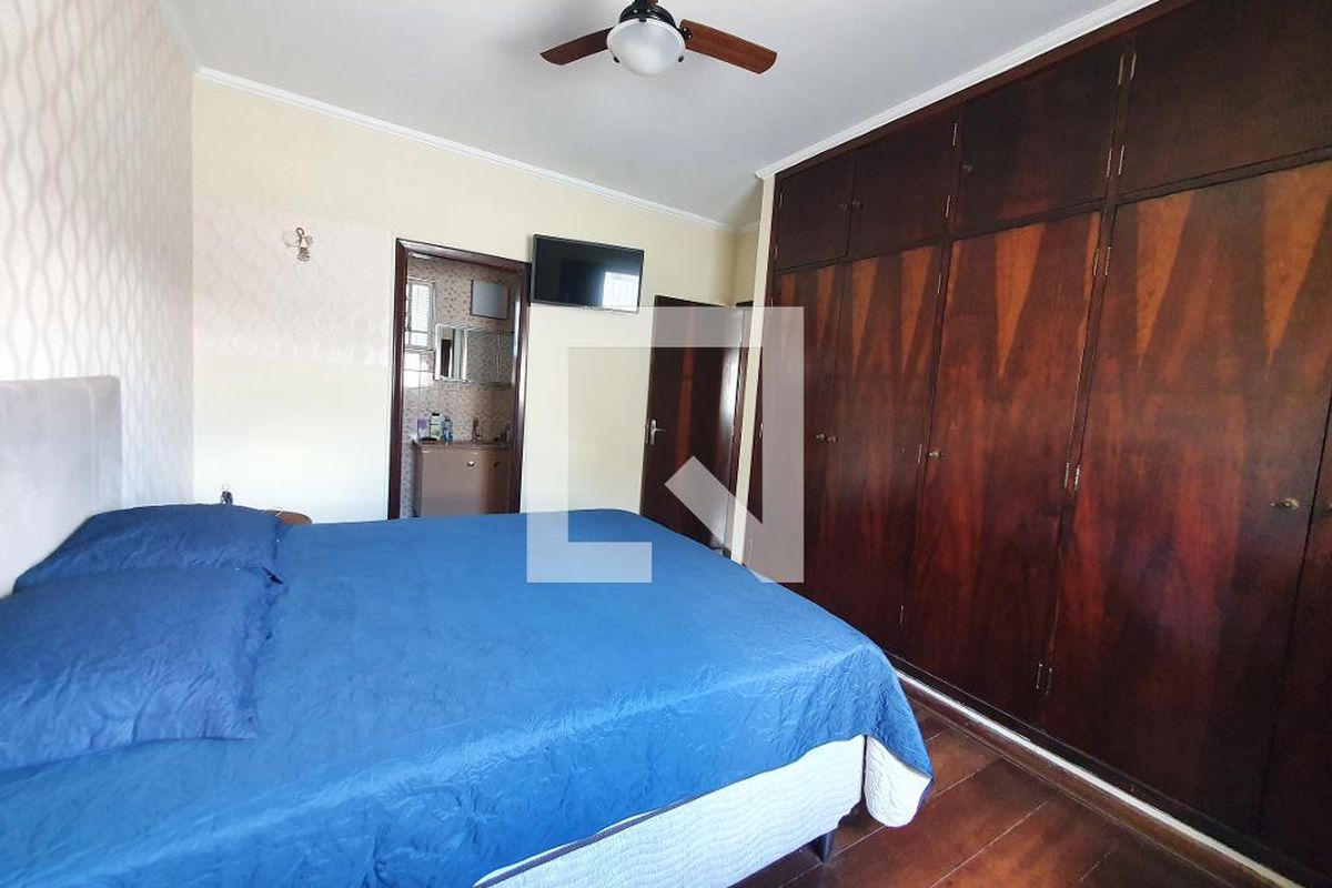 Casa à Venda - Parque Prado, 3 Quartos,  268 m2 em , Campinas - sp | SoloBR