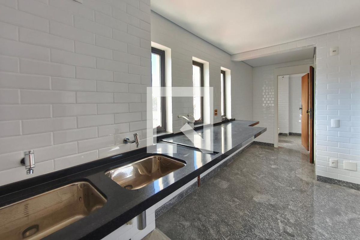 Apartamento à Venda - Cambuí, 3 Quartos,  296 m2 em , Campinas - sp | SoloBR