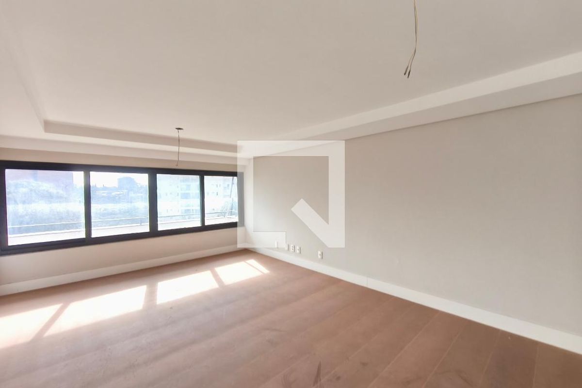 Apartamento à Venda - Cambuí, 3 Quartos,  296 m2 em , Campinas - sp | SoloBR
