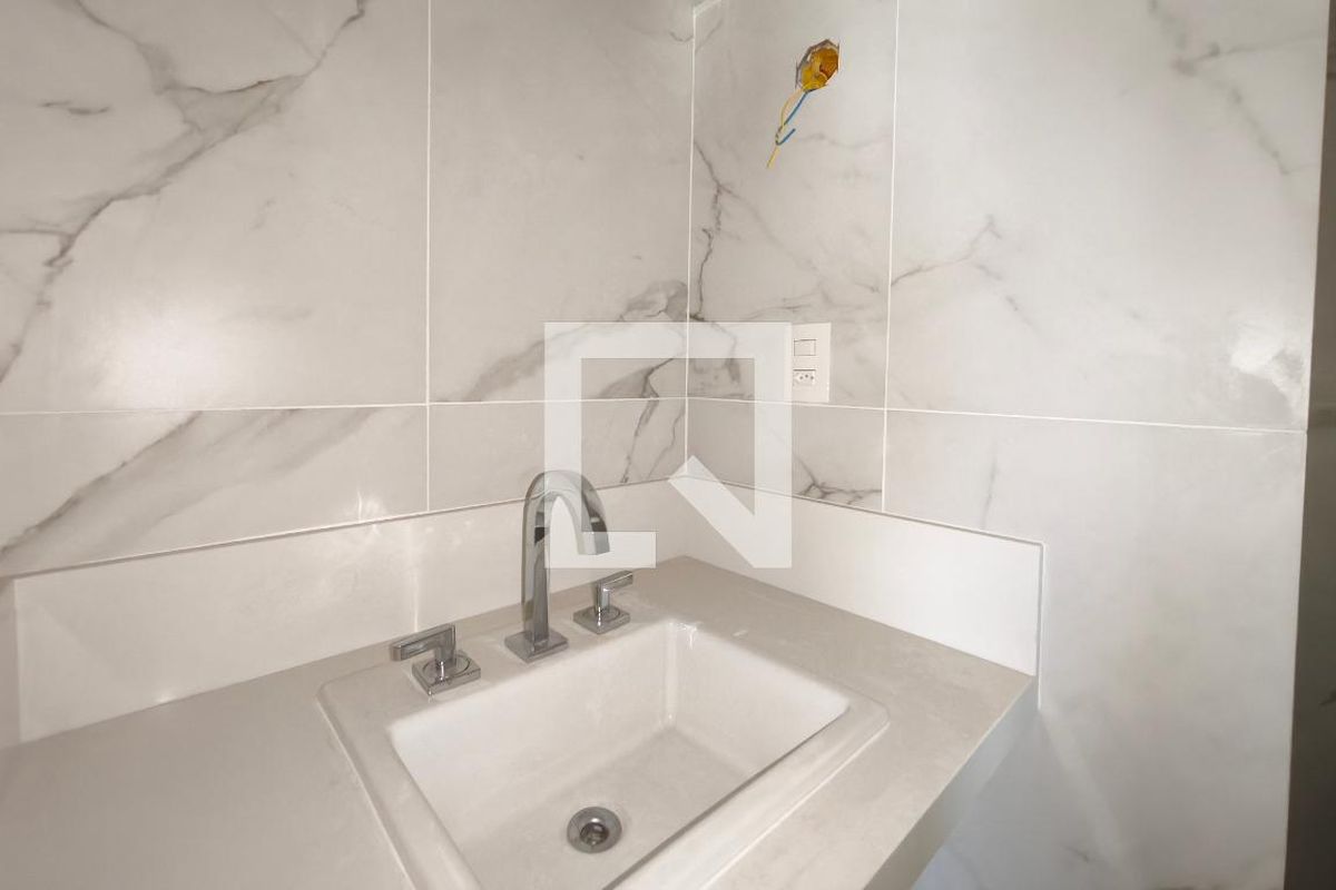 Apartamento à Venda - Cambuí, 3 Quartos,  296 m2 em , Campinas - sp | SoloBR