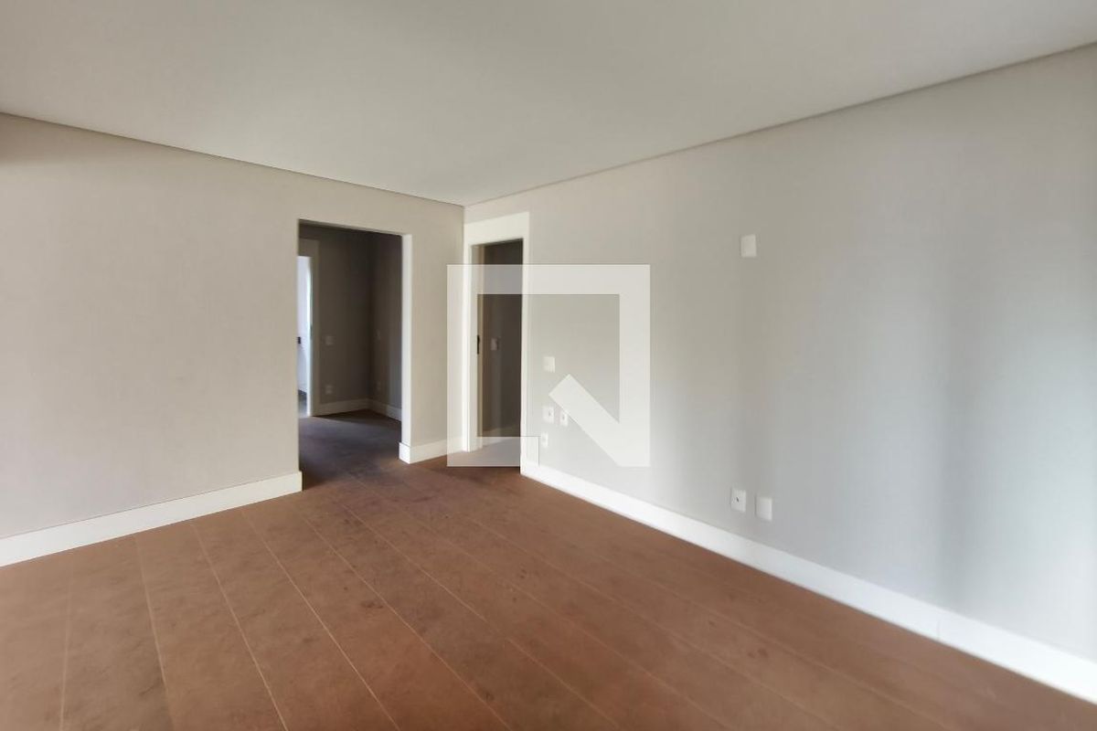 Apartamento à Venda - Cambuí, 3 Quartos,  296 m2 em , Campinas - sp | SoloBR