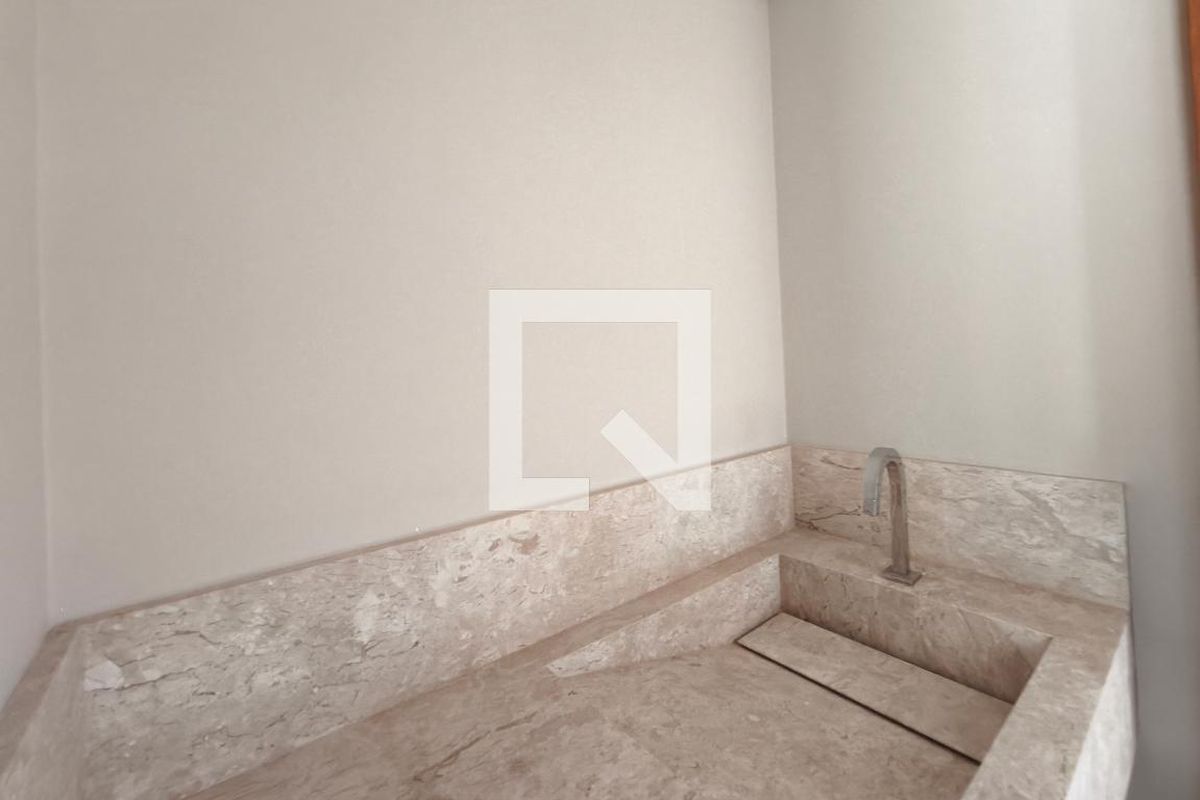 Apartamento à Venda - Cambuí, 3 Quartos,  296 m2 em , Campinas - sp | SoloBR