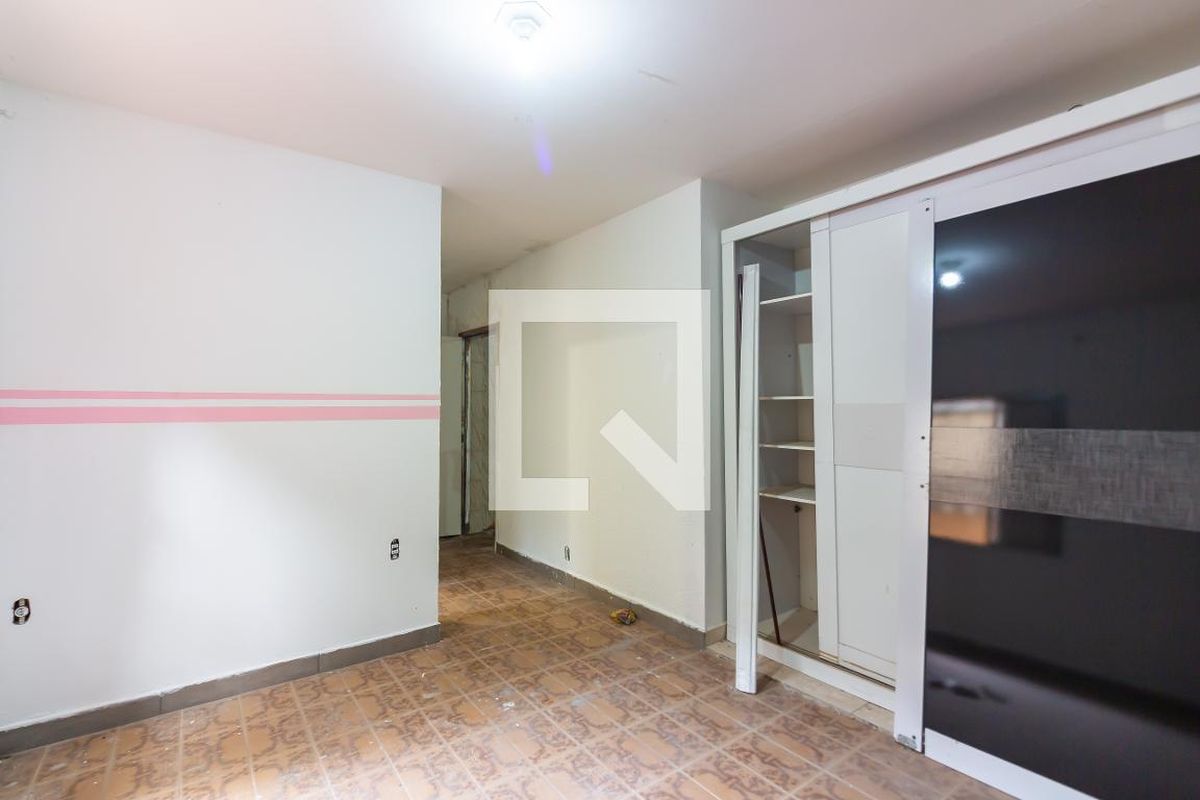 Casa, 6 quartos, 300 m² - Foto 24
