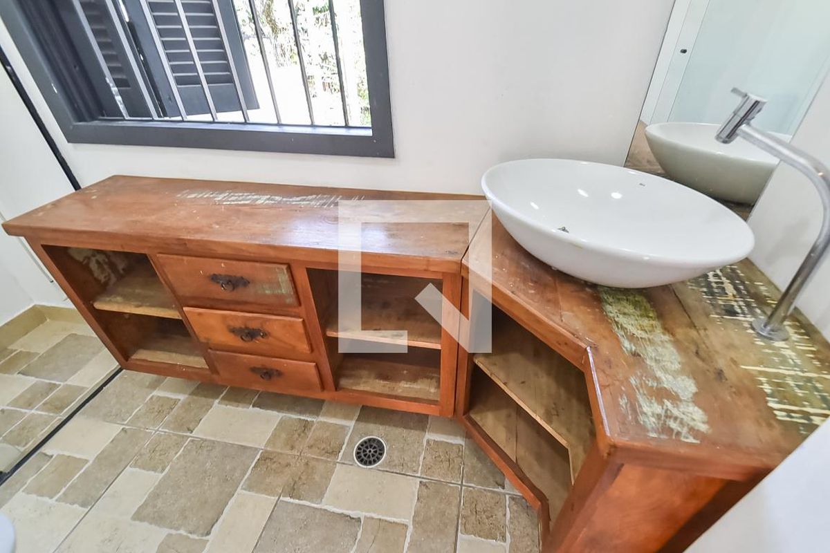 Casa, 3 quartos, 180 m² - Foto 34