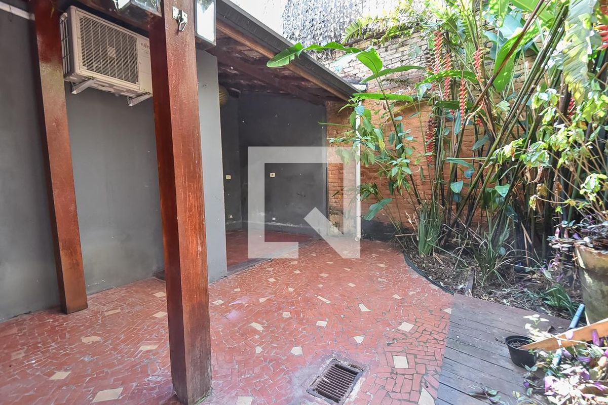 Casa, 3 quartos, 180 m² - Foto 47