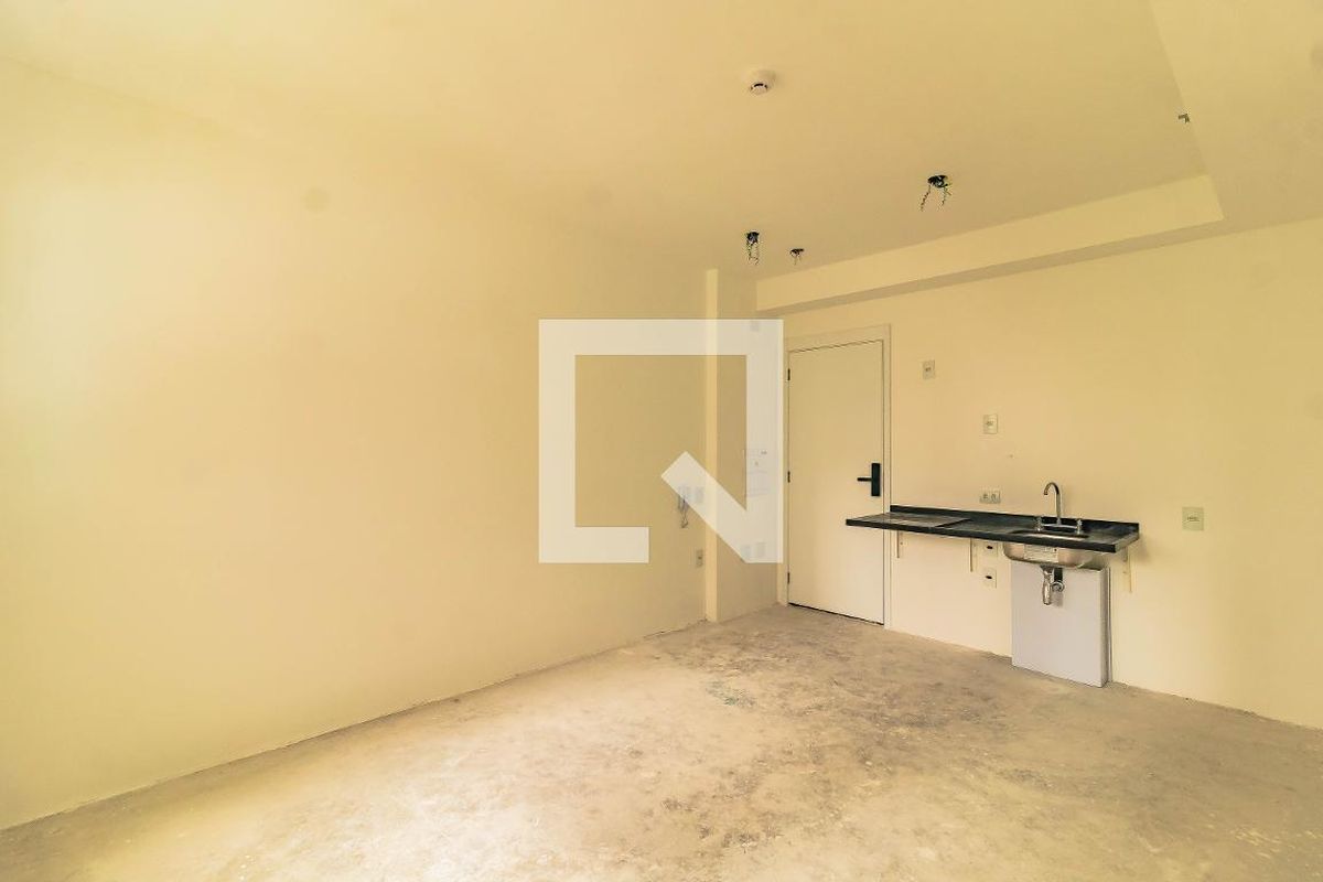 Apartamento, 1 quarto, 27 m² - Foto 2