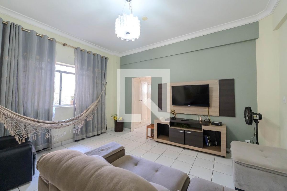 Apartamento, 2 quartos, 70 m² - Foto 2
